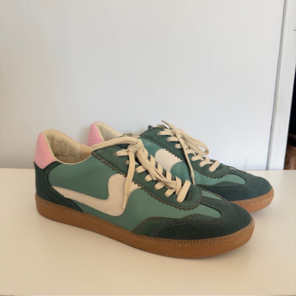 Dolce Vita Notice Sneakers